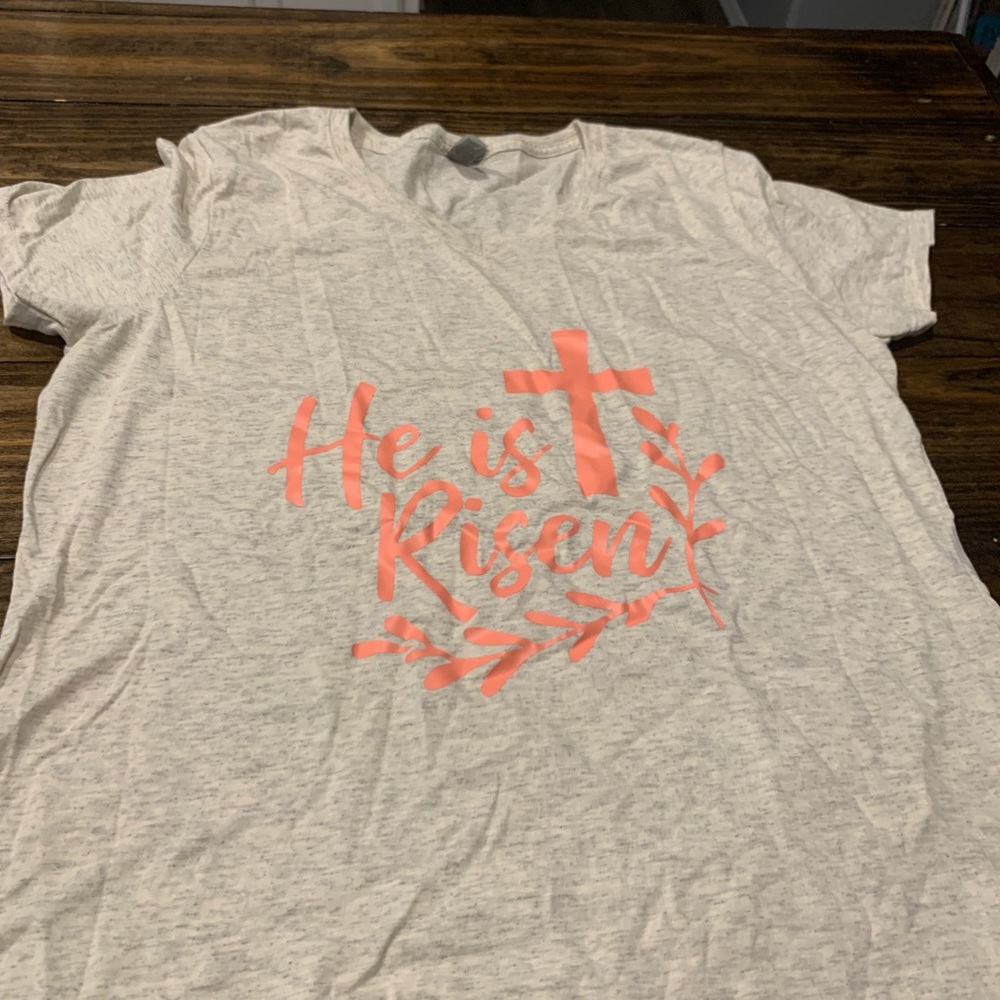 Tee shirt